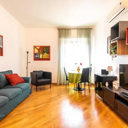 Casa Dante Center Apartment