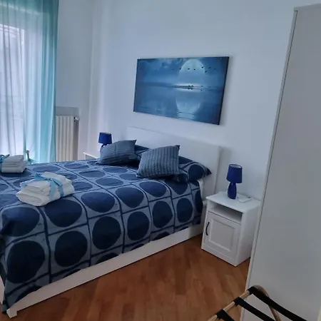 Casa Dante Center Апартаменты *