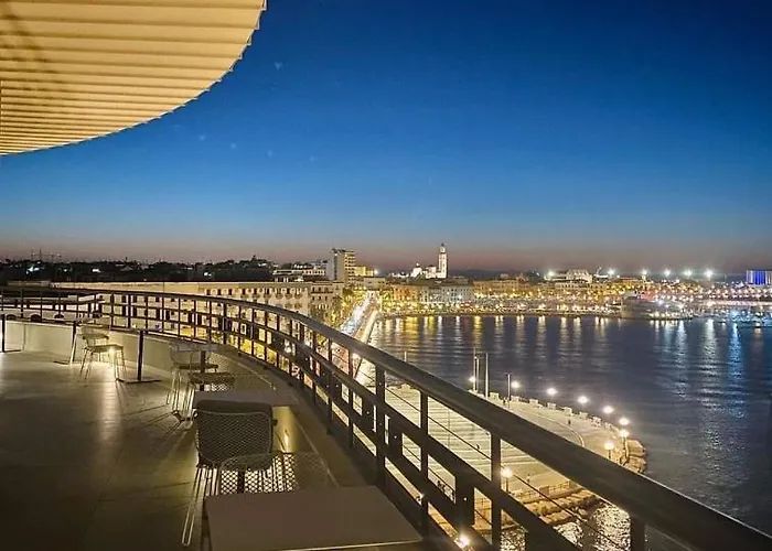 Casa Dante Center * باري